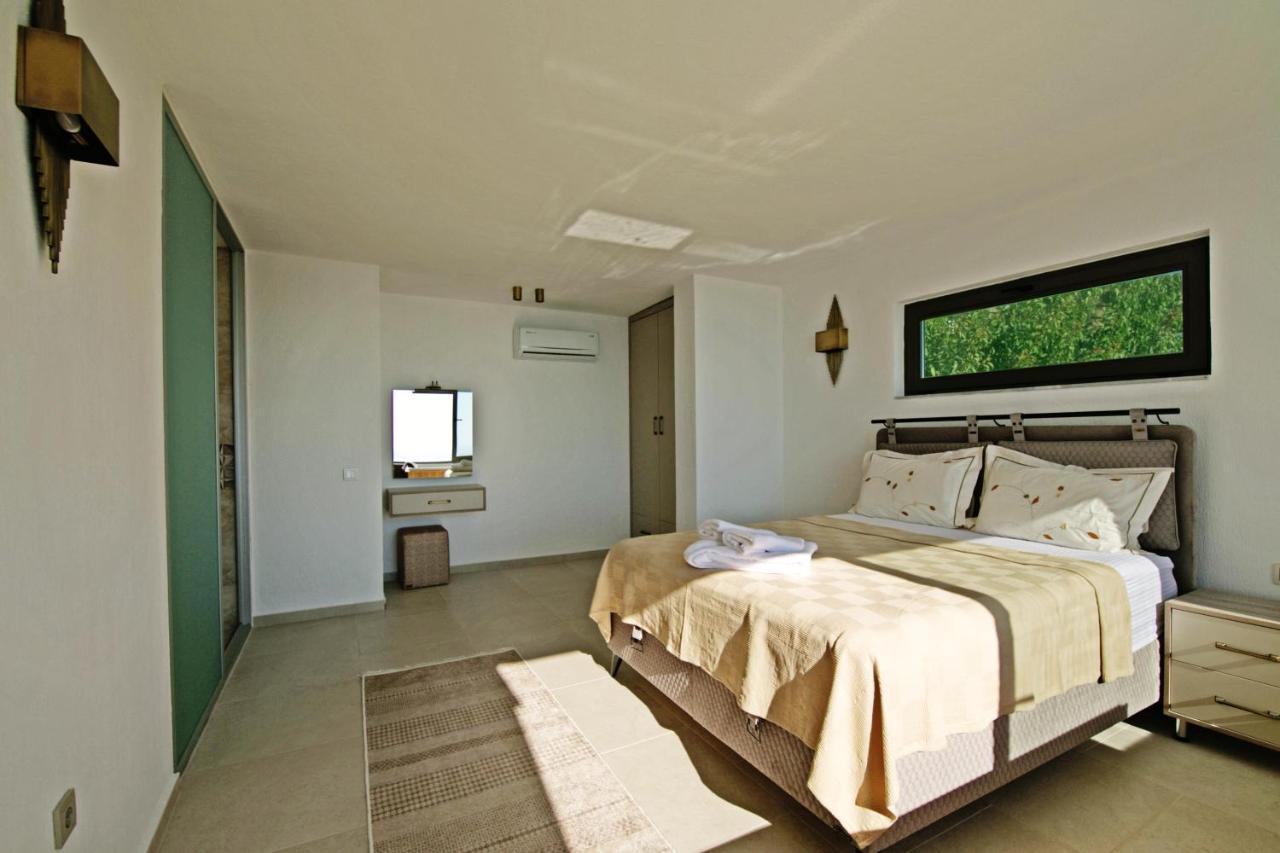 Villa With A Private Heated Pool, Jacuzzi, Overlooking Spectacular Views Of The Sea Kaş Exteriér fotografie